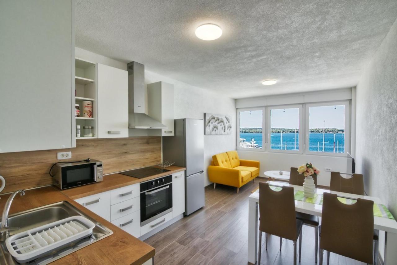 Apartment Marina With Sea View Pula Dış mekan fotoğraf