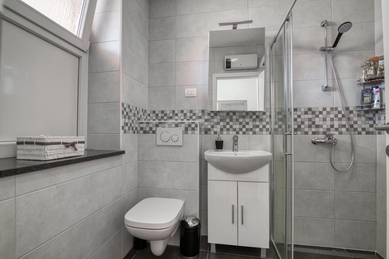 Apartment Marina With Sea View Pula Dış mekan fotoğraf